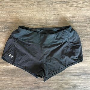 Under Armour shorts - Women